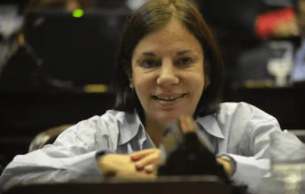 El paso de Sandra Mendoza por la salud pública: un pilar en su gestión&nbsp;provincial